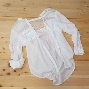 Anthropologie linen, button-up, long sleeve top